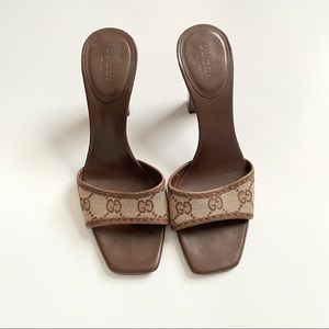 Gucci mules / heels